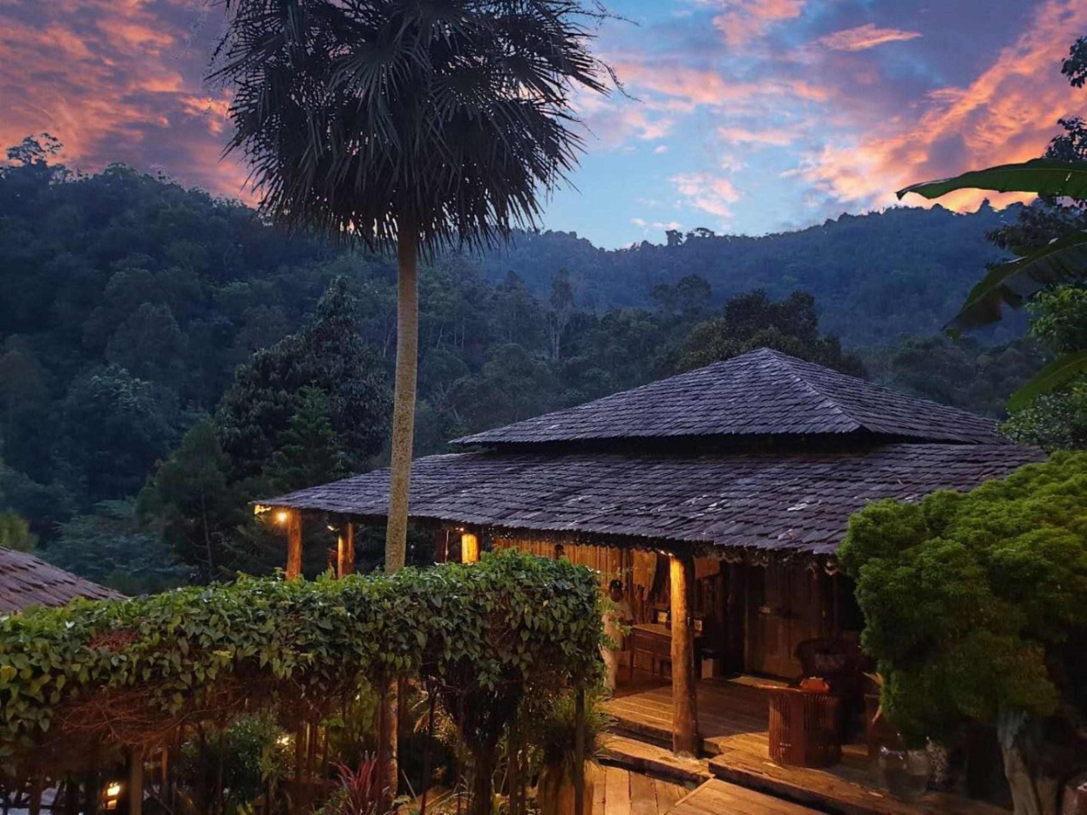 Fig Tree Hills Resort Bayan Lepas Esterno foto
