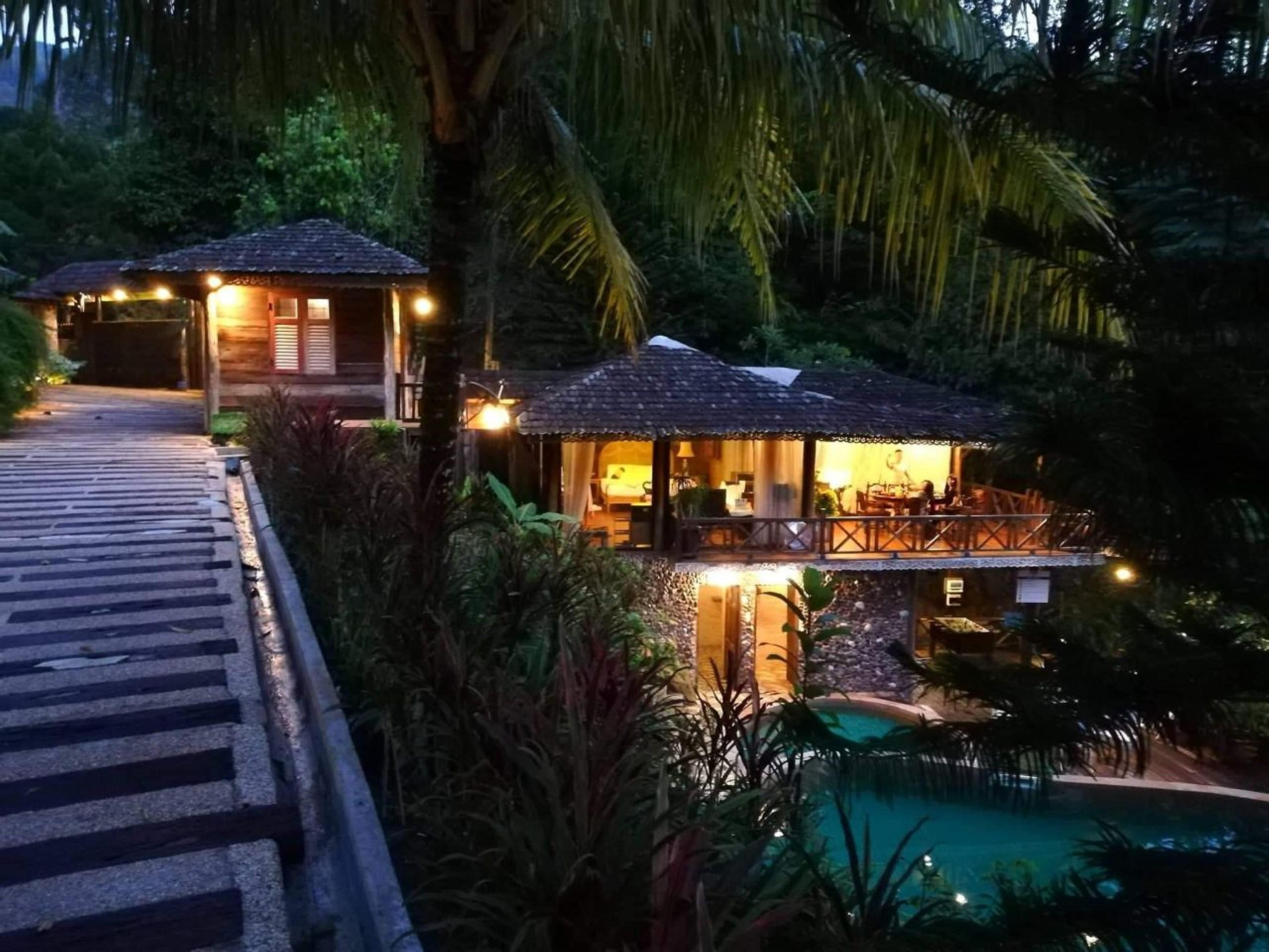 Fig Tree Hills Resort Bayan Lepas Esterno foto